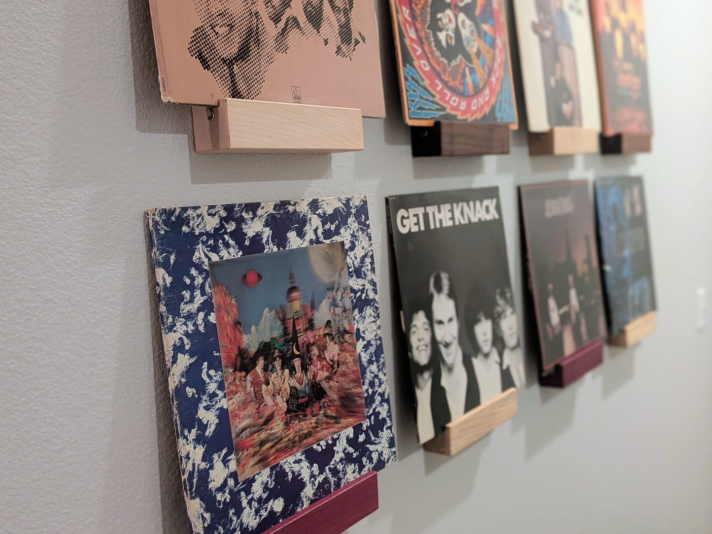 Solid Wood Vinyl Record Display Stand – Renter Friendly LP Album Mount, No Tools Required