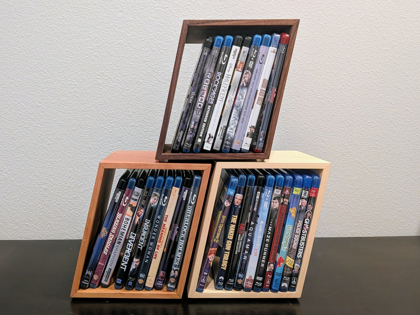 Blu-ray or DVD Storage Stand – Wooden Blu-ray DVD Organizer, Steelbook Holder, Tabletop Movie Display Rack, Minimalist Media Storage