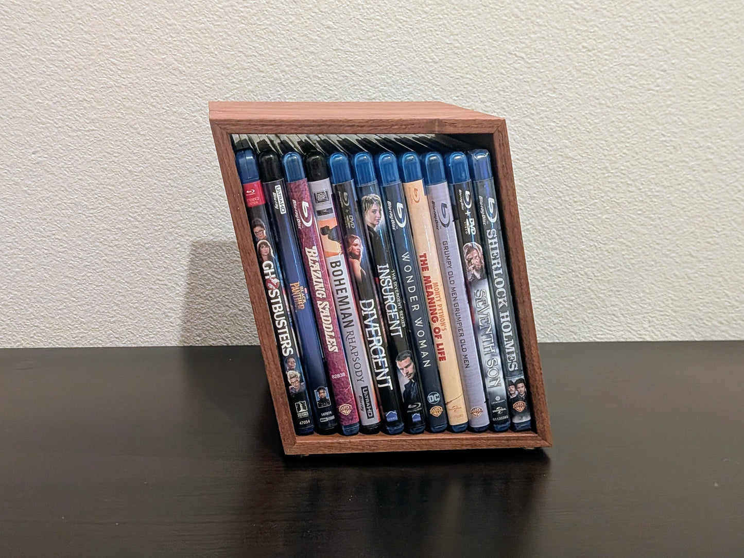 Blu-ray or DVD Storage Stand – Wooden Blu-ray DVD Organizer, Steelbook Holder, Tabletop Movie Display Rack, Minimalist Media Storage